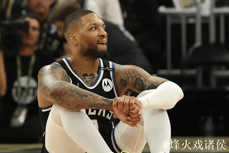 利拉德37+12雄鹿豪取5连胜 公牛送奇才12连败